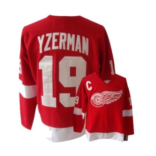 Steve Yzerman Detroit Red Wings Authentic Throwback CCM Jersey - Red