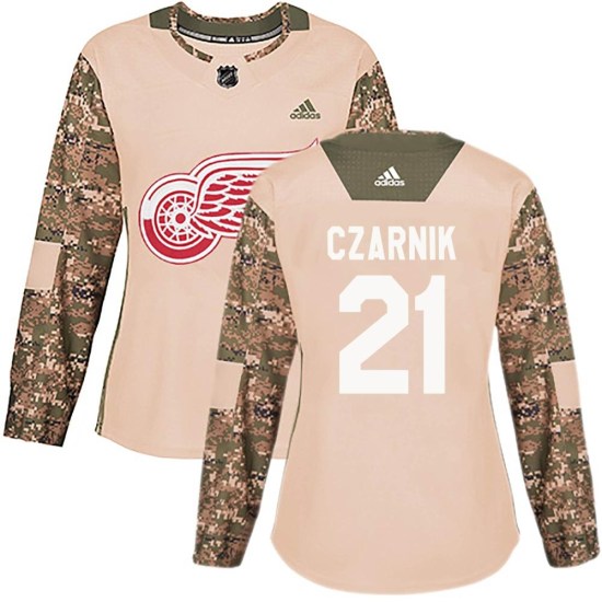 Austin Czarnik Detroit Red Wings Women's Authentic Veterans Day Practice Adidas Jersey - Camo
